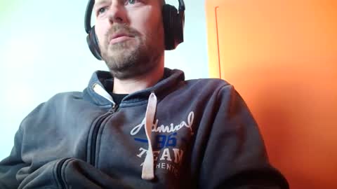 eros online show from 02/18/26, 09:38