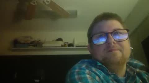 Snapshot of true_manofworth chatting on 06/22/26, 03:25 HandicappedLaugher online show from 06/22/26, 03:25