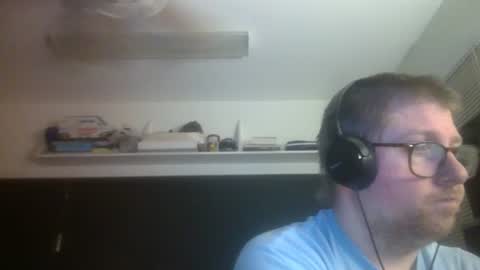 Snapshot of true_manofworth chatting on 06/24/26, 02:43 HandicappedLaugher online show from 06/24/26, 02:43