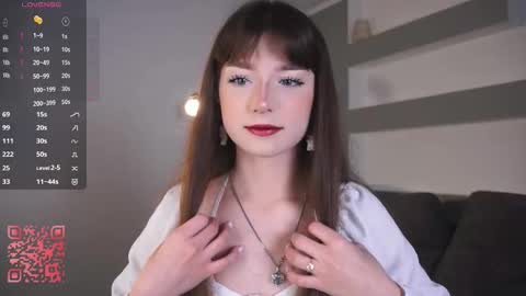 Snapshot of truegrace chatting on 10/06/25, 07:00 Grace online show from 10/06/25, 07:00