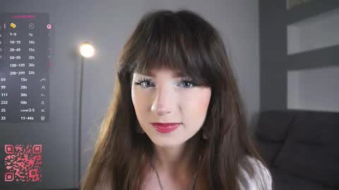 Snapshot of truegrace chatting on 10/10/25, 06:40 Grace online show from 10/10/25, 06:40