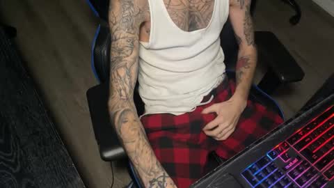 Snapshot of truenorthheavy chatting on 02/01/26, 11:47 Leo online show from 02/01/26, 11:47