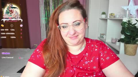 Adelle online show from 12/24/24, 09:06