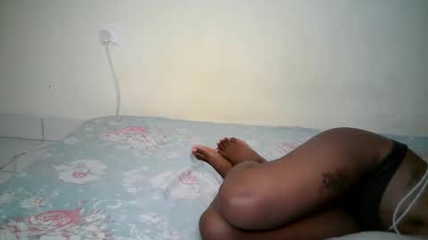 Snapshot of trumybom chatting on 05/23/26, 06:40 trumybom online show from 05/23/26, 06:40