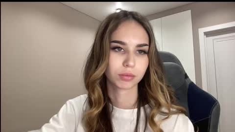 tryme_muse online show from 12/13/25, 07:53