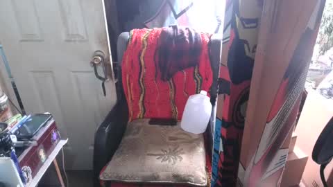 Anne online show from 09/25/25, 05:55