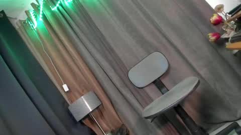 Snapshot of ts_chloexxx chatting on 02/10/25, 06:24 Chloe online show from 02/10/25, 06:24