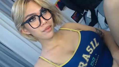 Snapshot of ts_tatiana chatting on 10/06/25, 12:13 billie online show from 10/06/25, 12:13