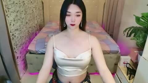 ts_yoshi_ online show from 03/17/26, 11:24