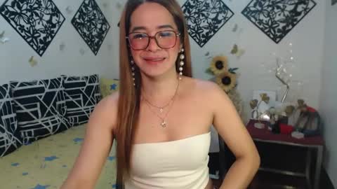 Snapshot of tsakesha chatting on 02/18/25, 09:31 akesha online show from 02/18/25, 09:31