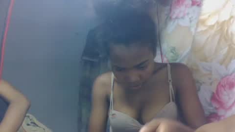 tsaralaza online show from 10/22/25, 07:08