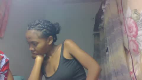 tsaralaza online show from 10/22/25, 07:13