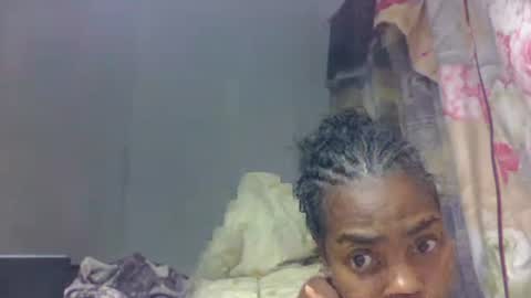 tsaralaza online show from 10/29/25, 02:30