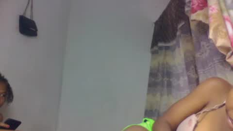 tsaralaza online show from 10/30/25, 05:13