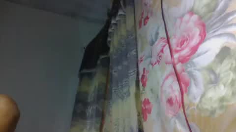 tsaralaza online show from 11/05/25, 04:34