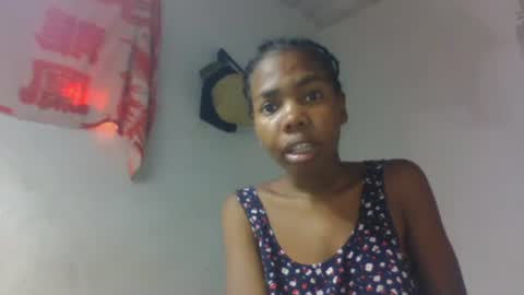 tsaralaza online show from 11/12/25, 10:26