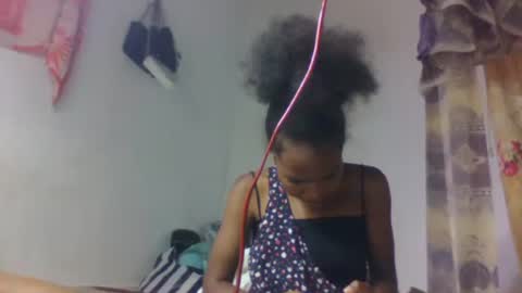 tsaralaza online show from 11/14/25, 10:47