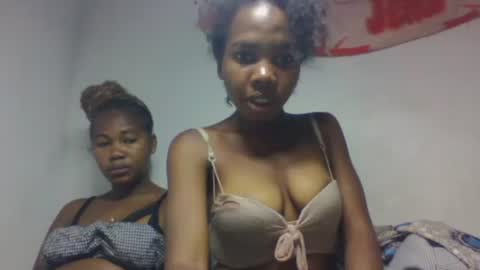 tsaralaza online show from 11/20/25, 09:03