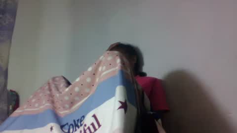 tsaralaza online show from 11/26/25, 08:15