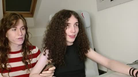 TSBubbles online show from 11/02/25, 09:06