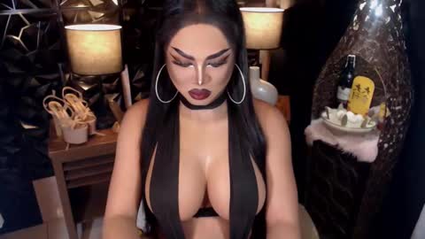 Snapshot of tsdarkdevon chatting on 02/10/25, 07:47 tsdarkdevon online show from 02/10/25, 07:47