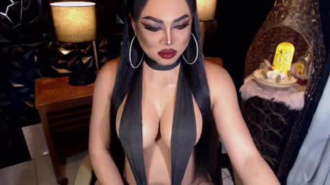 Snapshot of tsdarkdevon chatting on 02/17/25, 07:37 tsdarkdevon online show from 02/17/25, 07:37