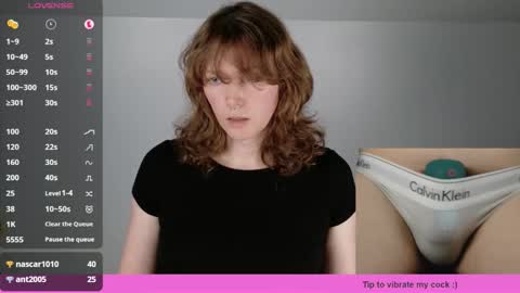 Snapshot of tsellieryder chatting on 11/26/25, 02:45 Ellie Ryder online show from 11/26/25, 02:45