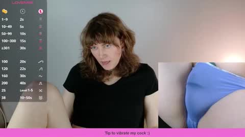 Snapshot of tsellieryder chatting on 12/18/25, 12:38 Ellie Ryder online show from 12/18/25, 12:38