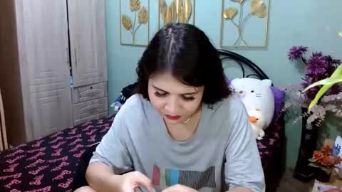 SHENA  online show from 01/22/25, 07:56