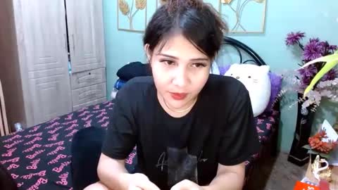 SHENA  online show from 01/23/25, 06:35