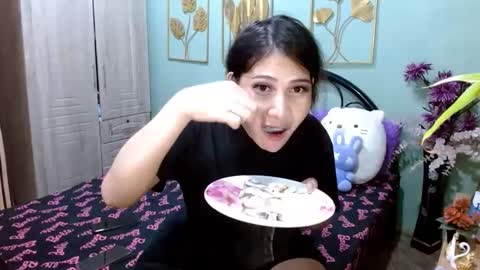 SHENA  online show from 01/24/25, 10:08