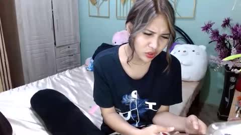 SHENA  online show from 02/08/25, 08:42