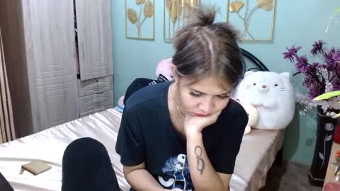 SHENA  online show from 02/08/25, 04:04