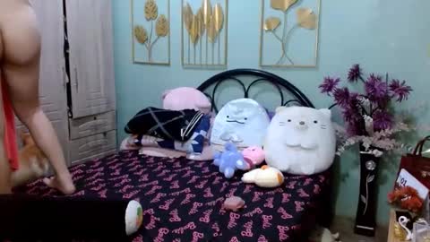 SHENA  online show from 02/17/25, 12:16