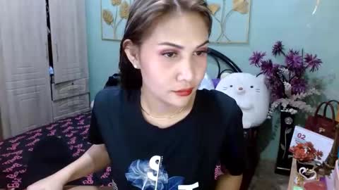 SHENA  online show from 02/23/25, 02:14