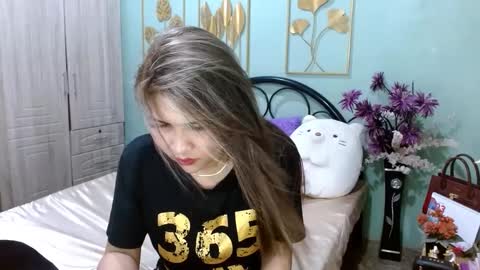 SHENA  online show from 03/01/25, 07:04