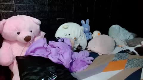 SHENA  online show from 04/22/26, 11:50