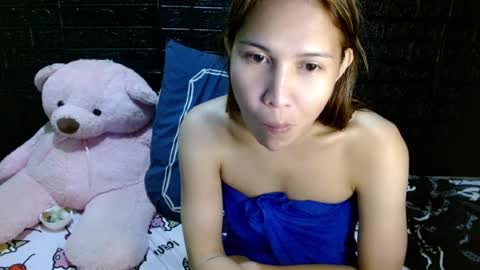 Snapshot of tsempress chatting on 06/24/26, 06:29 SHENA online show from 06/24/26, 06:29