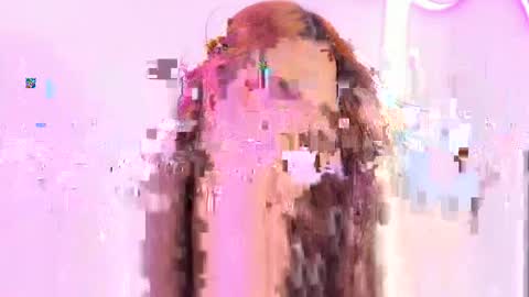 Chloe online show from 04/24/26, 08:22