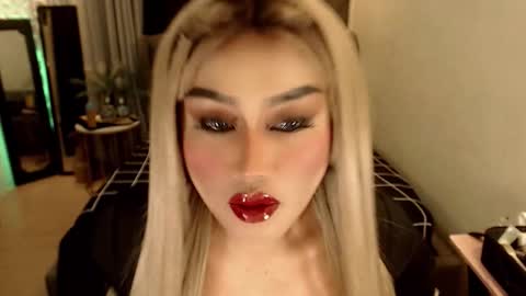 SEDUCTIVEmistresCUMS online show from 01/17/26, 06:22