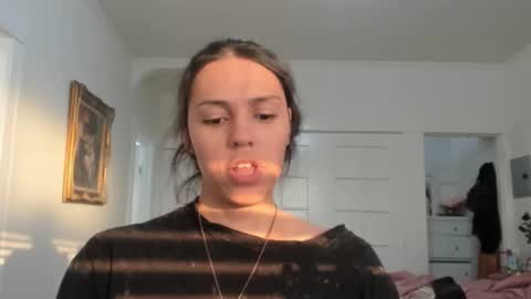 Snapshot of tsmaryjane chatting on 12/22/25, 12:18 Ts Mary Jane online show from 12/22/25, 12:18