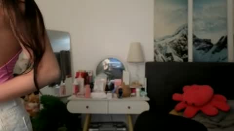 Bella Ratbu online show from 04/24/26, 07:00