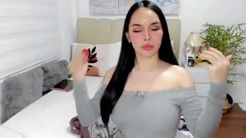 Graciella online show from 03/24/26, 09:58