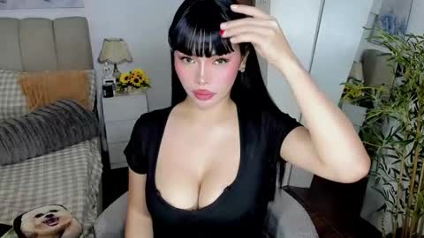 Graciella online show from 04/19/26, 08:13