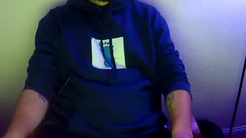 Snapshot of tstandi11 chatting on 02/02/26, 05:06 Mr Gray Sweatpants online show from 02/02/26, 05:06