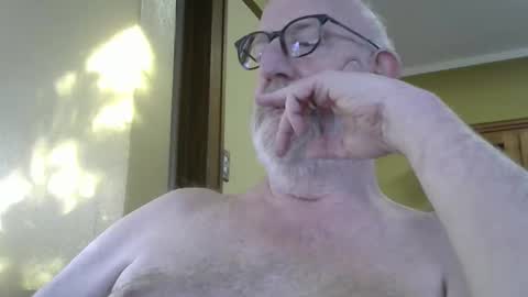 Snapshot of tsteach50 chatting on 02/11/26, 10:26 tsteach50 online show from 02/11/26, 10:26