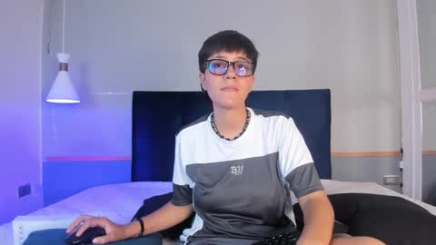 Maru online show from 11/16/25, 08:36