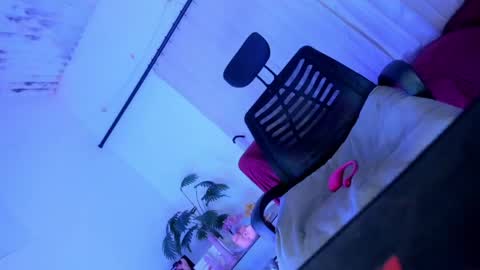 JOIN TO MY FANCLUB I WILL GIVE SOME VIDEOS AND PIC online show from 04/24/26, 12:29