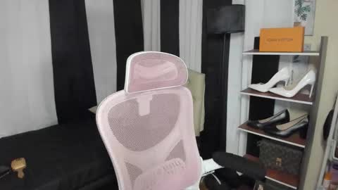 tsuncutrhein online show from 10/21/25, 03:02