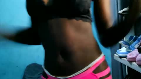 Snapshot of tswana_ chatting on 03/01/26, 03:30 lencer online show from 03/01/26, 03:30